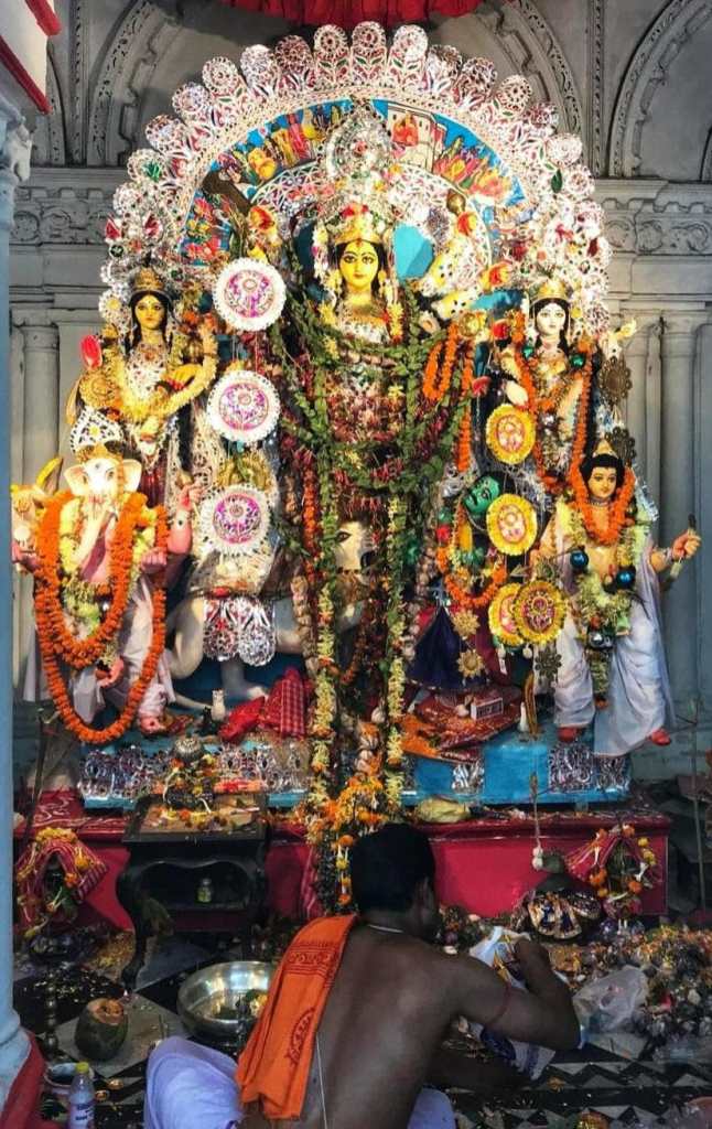 fromthecornertable, from the corner table, durga puja, bonedi bari puja, rani rashmoni