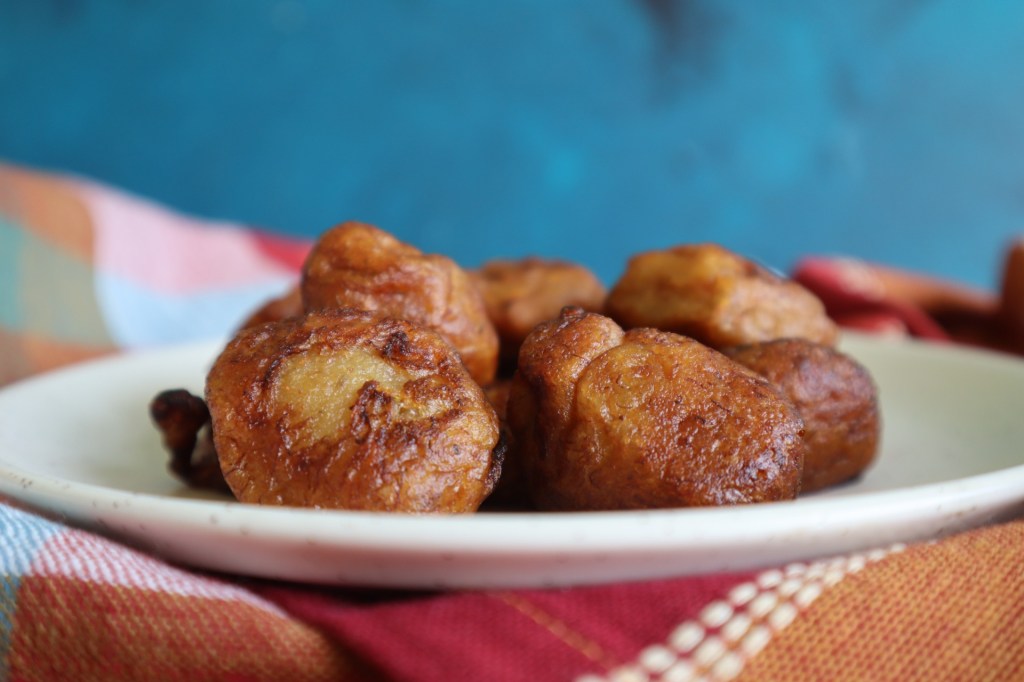 banana fritters, banana dessert, banana recipe, copyright image, from the corner table