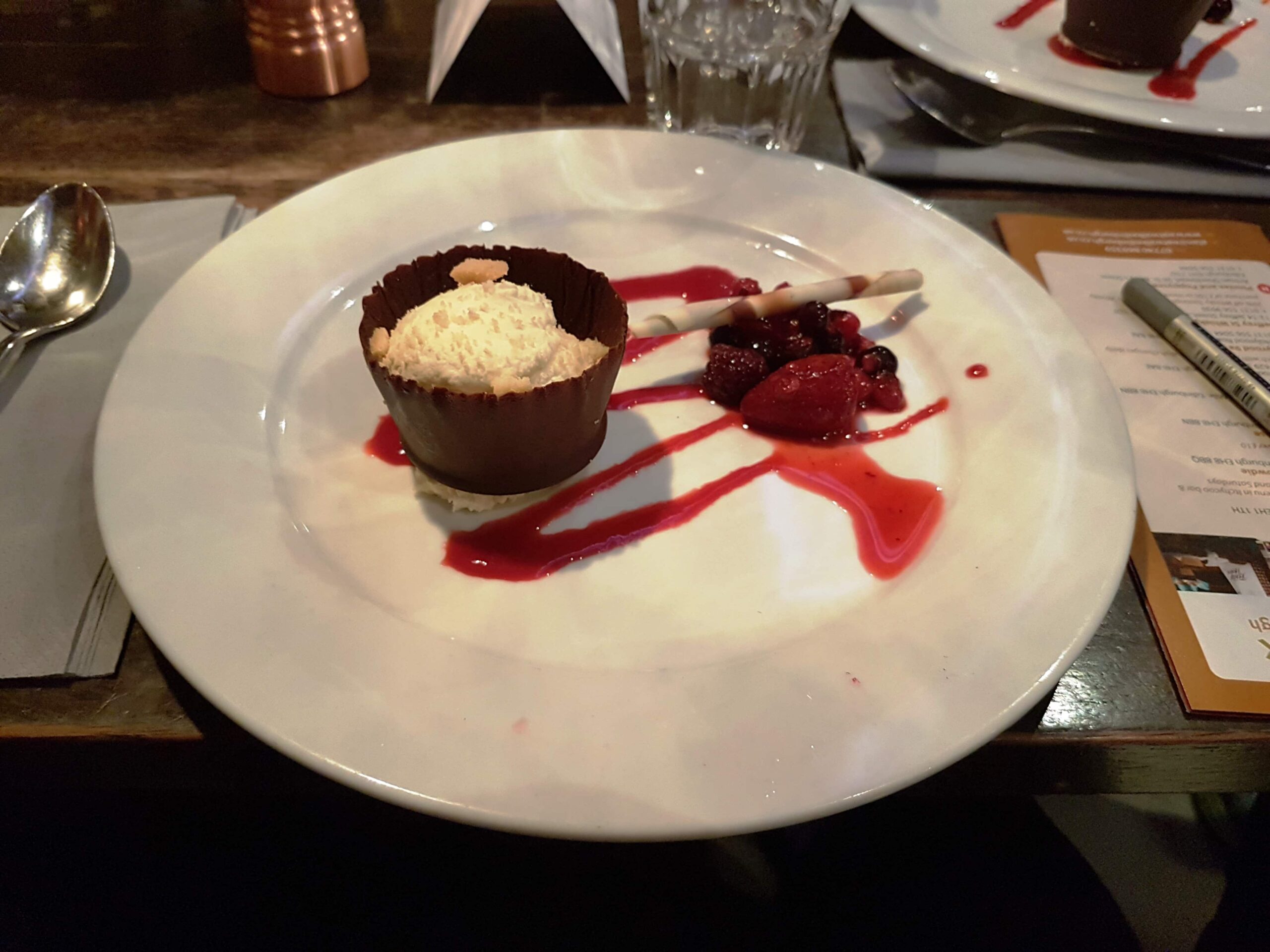 Icecream, from the corner table, fromthecornertable, scotland food, scotland dessert, cranachan, scottish food