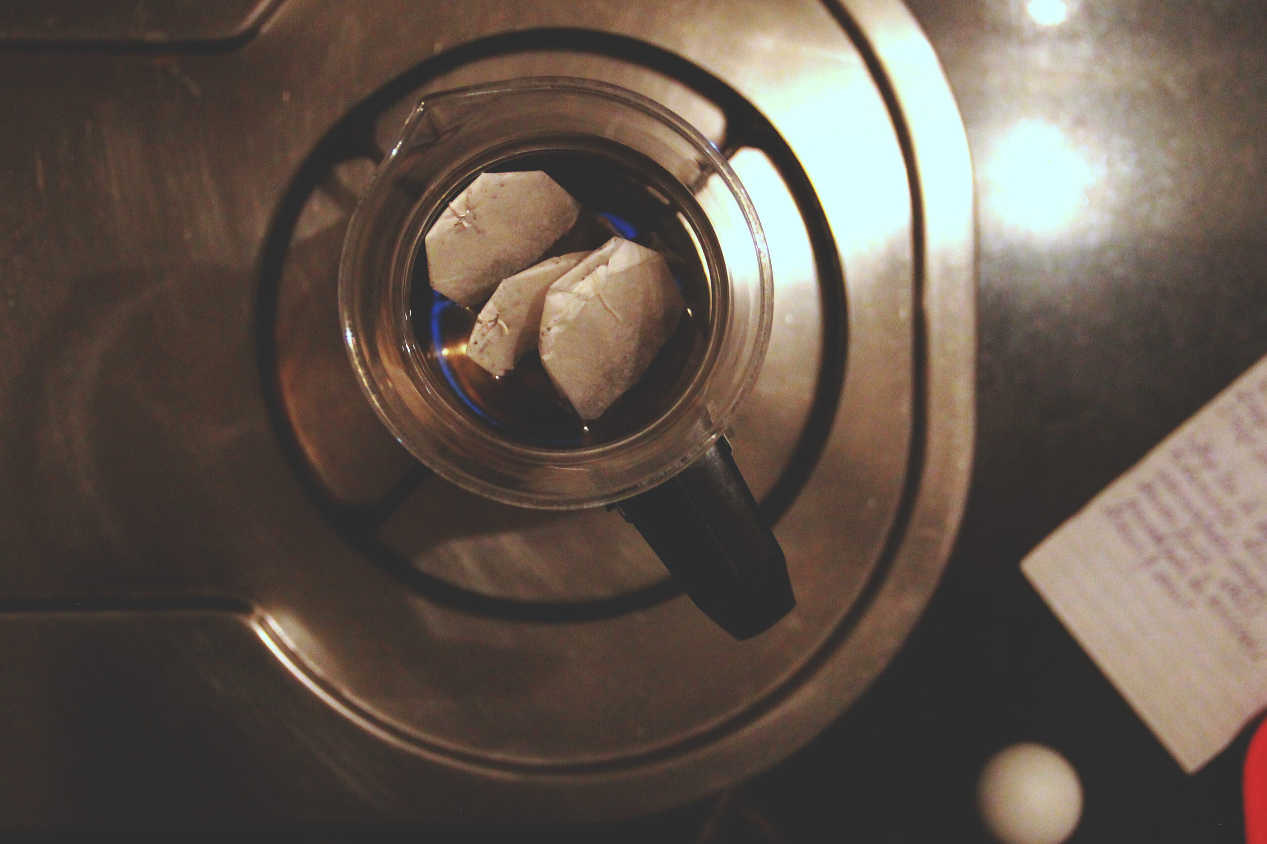 from the corner table, fromthecornertable, photo:Vaibhav Tanna, tea, travel tuck-in talk, tea time, tea recipes, marmalade tea, pineapple tea, spiced green tea